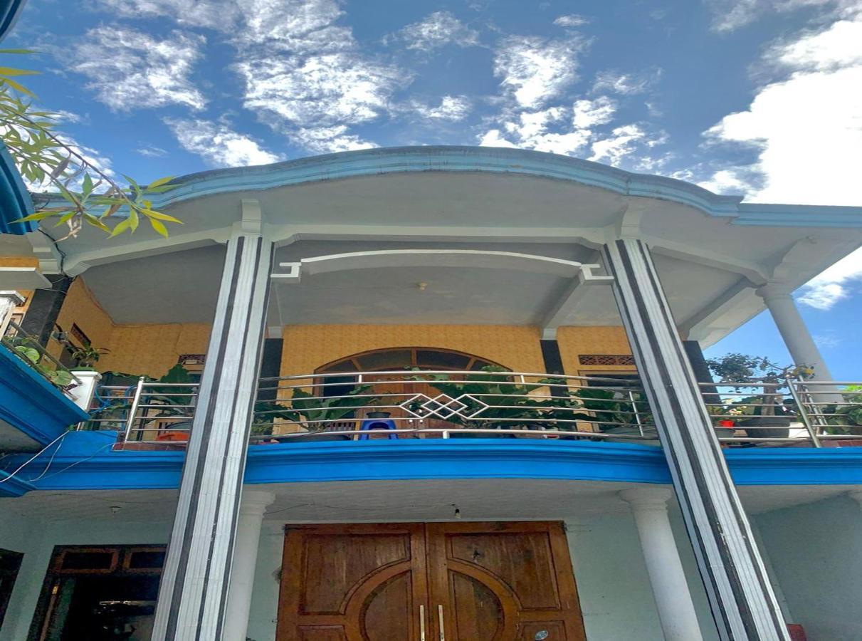 Express O 91370 Rumah Pemandangan Semeru Asli Lumajang Buitenkant foto